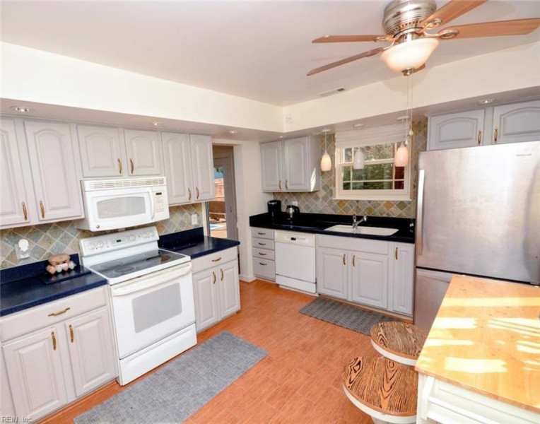 Photo 7 of 37 residential for sale in Virginia Beach virginia Photo 7 of 37 residential for sale in Virginia Beach virginia