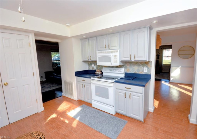 Photo 8 of 37 residential for sale in Virginia Beach virginia Photo 8 of 37 residential for sale in Virginia Beach virginia