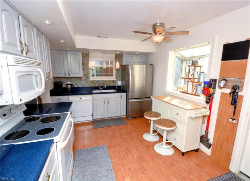 Photo 9 of 37 residential for sale in Virginia Beach virginia Photo 9 of 37 residential for sale in Virginia Beach virginia