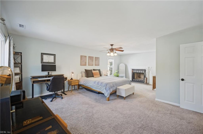 Photo 24 of 50 residential for sale in Virginia Beach virginia