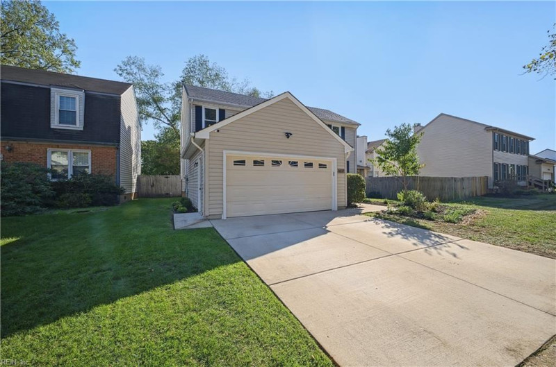 Photo 4 of 50 residential for sale in Virginia Beach virginia