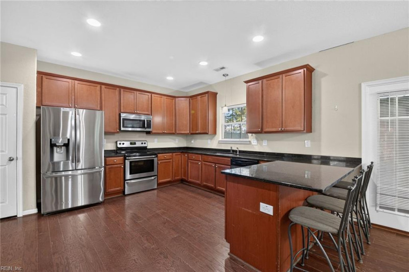 Photo 9 of 35 residential for sale in Norfolk virginia Photo 9 of 35 residential for sale in Norfolk virginia