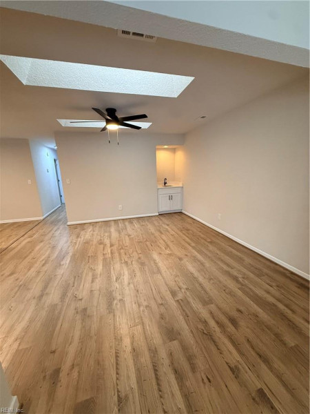 Photo 12 of 21 residential for sale in Virginia Beach virginia
