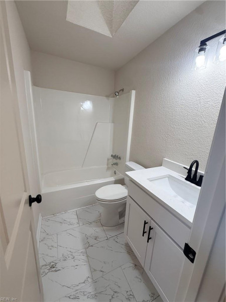 Photo 14 of 21 residential for sale in Virginia Beach virginia