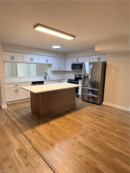 Photo 6 of 21 residential for sale in Virginia Beach virginia