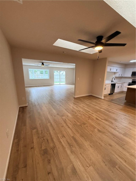Photo 8 of 21 residential for sale in Virginia Beach virginia