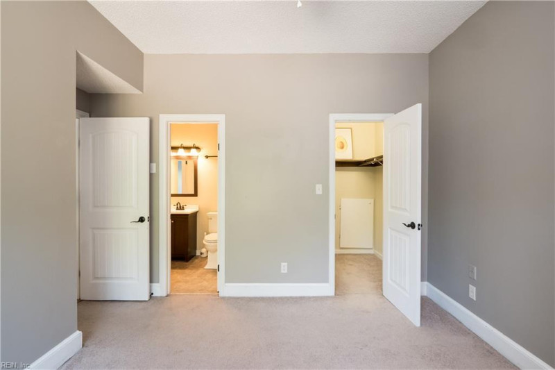 Photo 15 of 27 residential for sale in Virginia Beach virginia