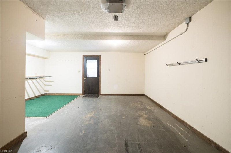 Photo 20 of 27 residential for sale in Virginia Beach virginia