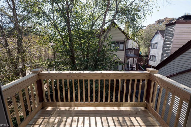 Photo 5 of 27 residential for sale in Virginia Beach virginia