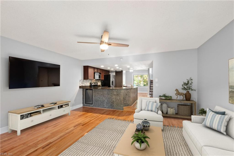 Photo 7 of 27 residential for sale in Virginia Beach virginia