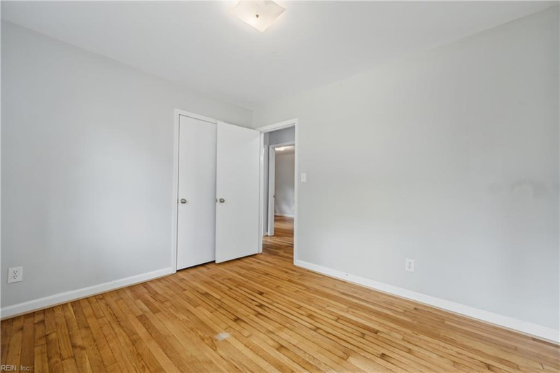 Photo 15 of 39 residential for sale in Newport News virginia