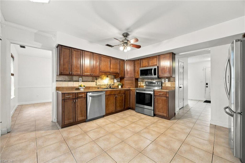 Photo 13 of 48 residential for sale in Virginia Beach virginia Photo 13 of 48 residential for sale in Virginia Beach virginia