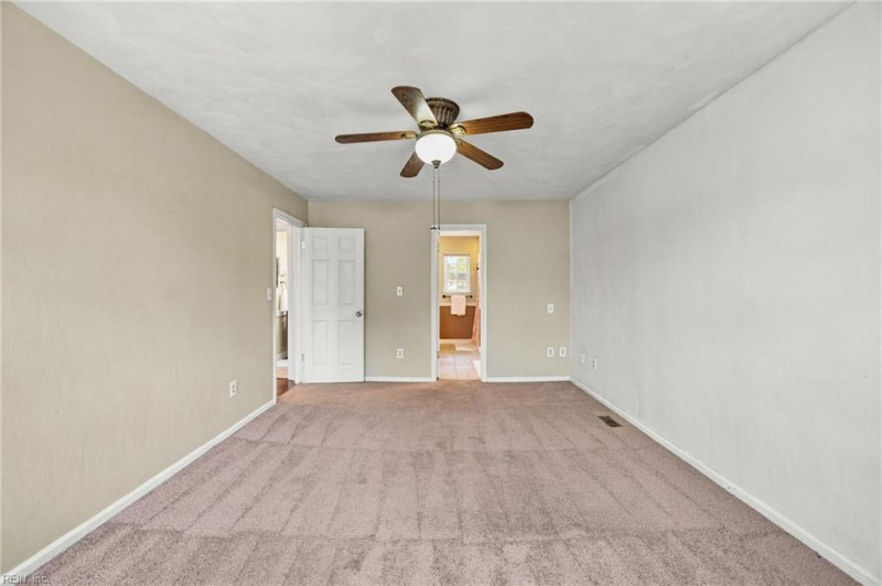 Photo 34 of 48 residential for sale in Virginia Beach virginia Photo 34 of 48 residential for sale in Virginia Beach virginia