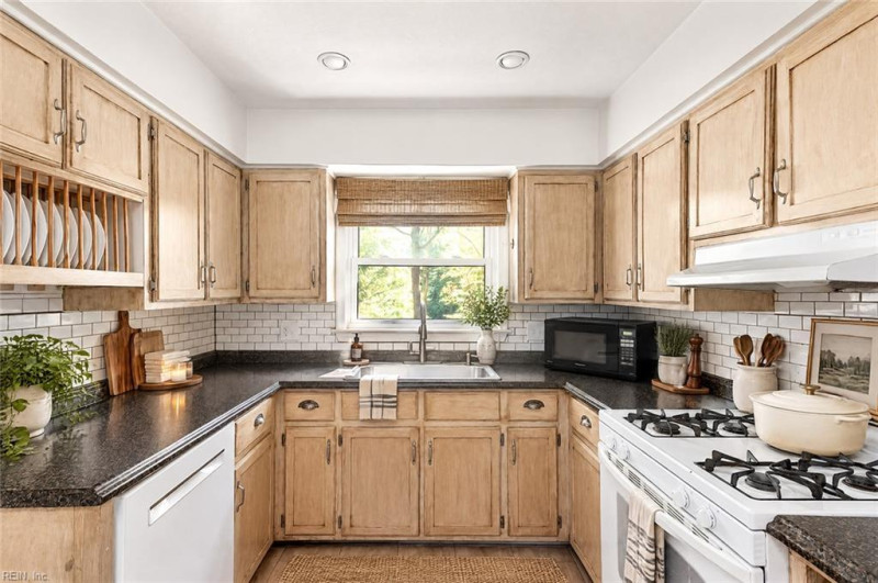 Photo 2 of 26 residential for sale in Suffolk virginia Photo 2 of 26 residential for sale in Suffolk virginia