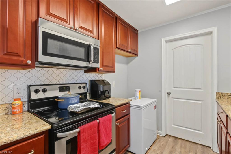 Photo 11 of 20 residential for sale in Virginia Beach virginia