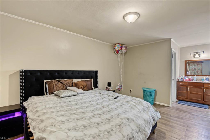 Photo 14 of 20 residential for sale in Virginia Beach virginia