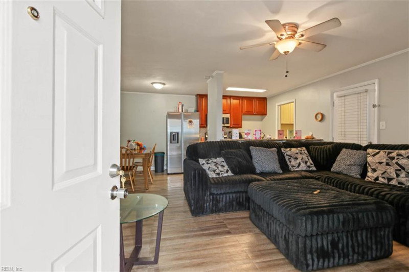 Photo 4 of 20 residential for sale in Virginia Beach virginia