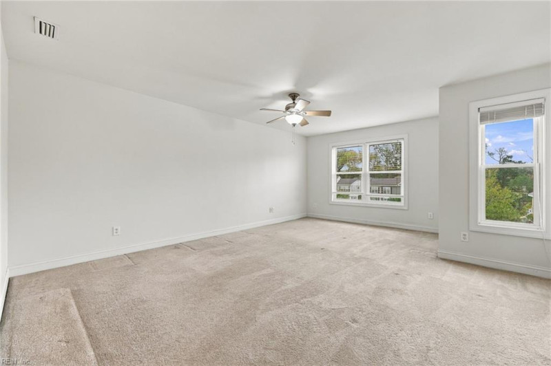 Photo 15 of 32 residential for sale in Virginia Beach virginia