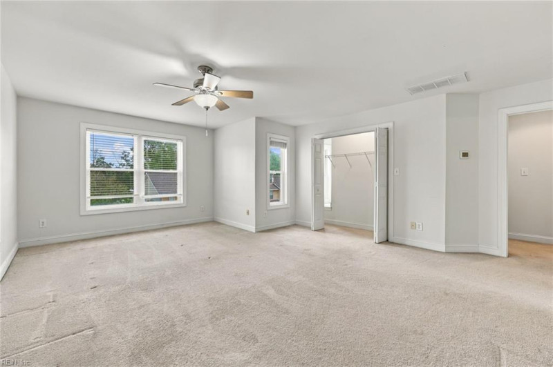 Photo 16 of 32 residential for sale in Virginia Beach virginia