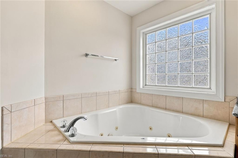 Photo 22 of 32 residential for sale in Virginia Beach virginia