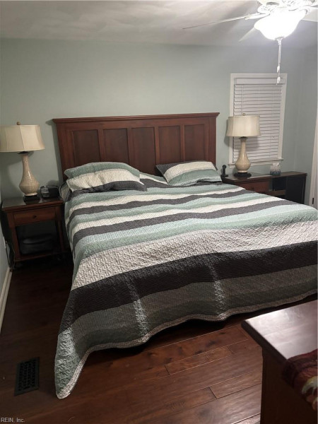 Photo 13 of 37 residential for sale in Chesapeake virginia Photo 13 of 37 residential for sale in Chesapeake virginia
