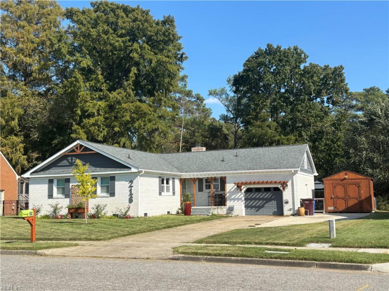Photo 2 of 37 residential for sale in Chesapeake virginia Photo 2 of 37 residential for sale in Chesapeake virginia