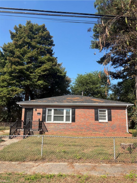 Photo 1 of 11 residential for sale in Portsmouth virginia