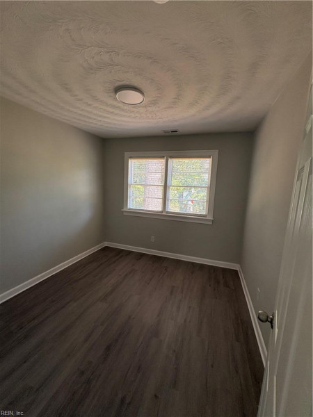 Photo 11 of 11 residential for sale in Portsmouth virginia