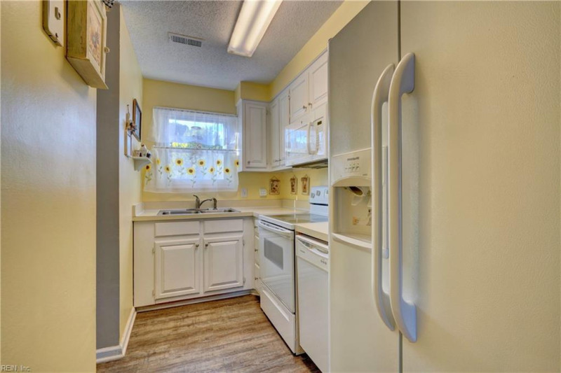 Photo 11 of 29 residential for sale in Portsmouth virginia Photo 11 of 29 residential for sale in Portsmouth virginia