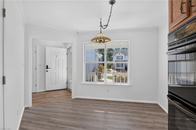 Photo 7 of 30 residential for sale in Newport News virginia
