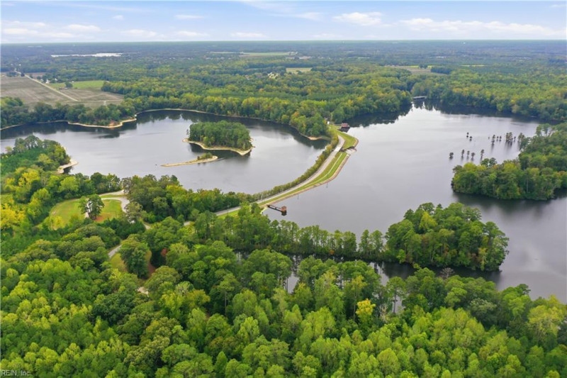 Photo 39 of 45 residential for sale in Suffolk virginia Photo 39 of 45 residential for sale in Suffolk virginia