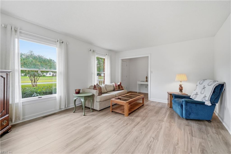 Photo 6 of 45 residential for sale in Suffolk virginia Photo 6 of 45 residential for sale in Suffolk virginia