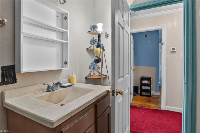 Photo 19 of 32 residential for sale in Newport News virginia