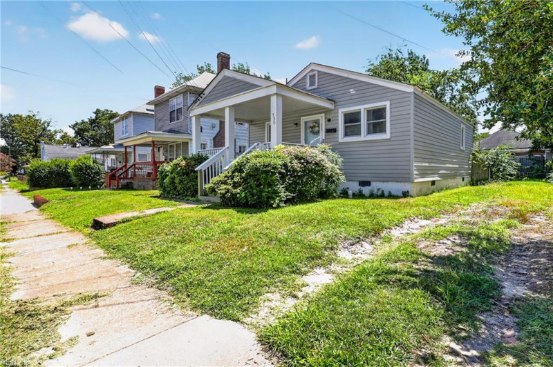 Photo 2 of 32 residential for sale in Newport News virginia