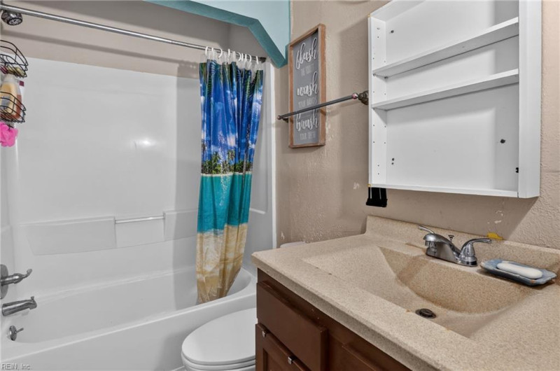 Photo 20 of 32 residential for sale in Newport News virginia