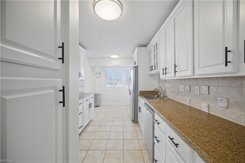 Photo 10 of 50 residential for sale in Virginia Beach virginia