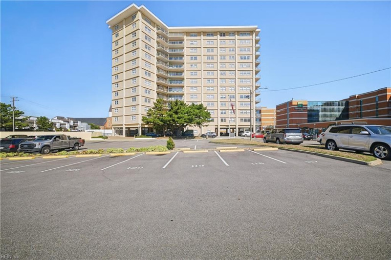 Photo 39 of 50 residential for sale in Virginia Beach virginia