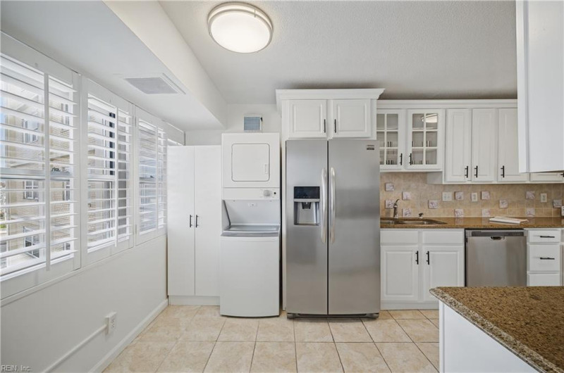 Photo 9 of 50 residential for sale in Virginia Beach virginia