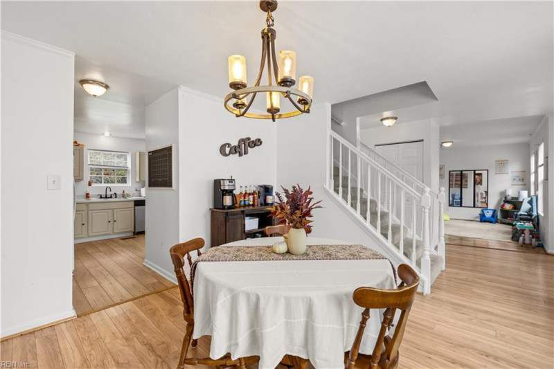 Photo 12 of 46 residential for sale in Hampton virginia