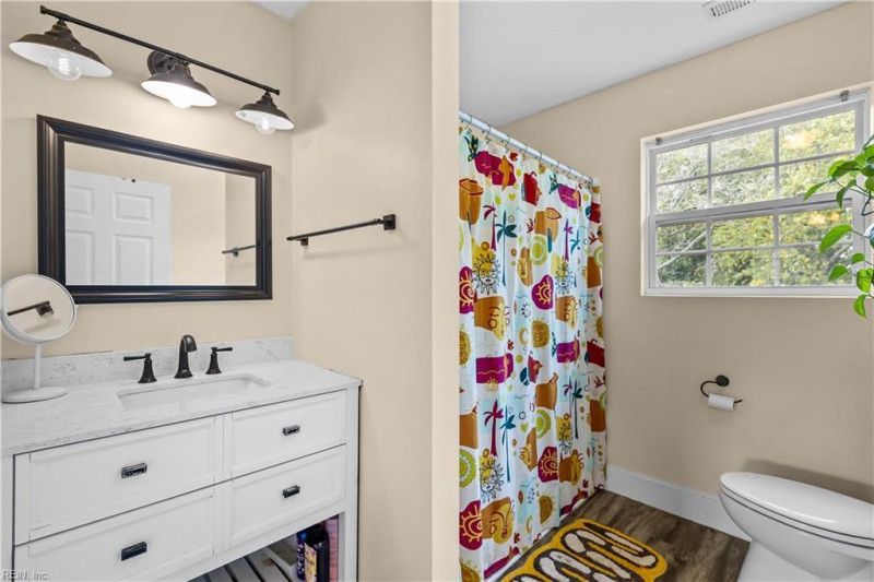 Photo 33 of 46 residential for sale in Hampton virginia