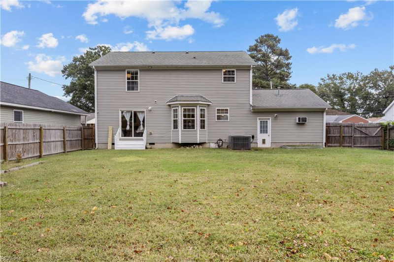 Photo 37 of 46 residential for sale in Hampton virginia