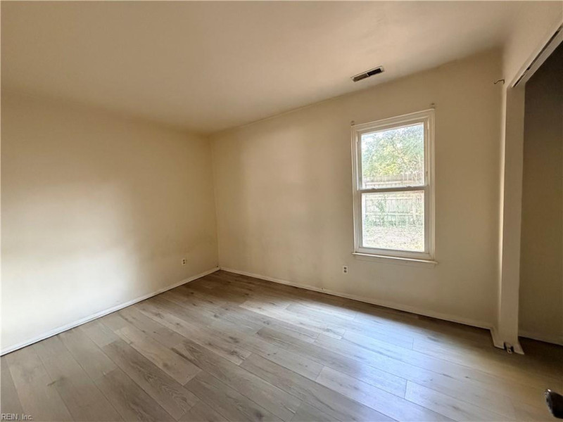 Photo 6 of 7 residential for sale in Virginia Beach virginia Photo 6 of 7 residential for sale in Virginia Beach virginia