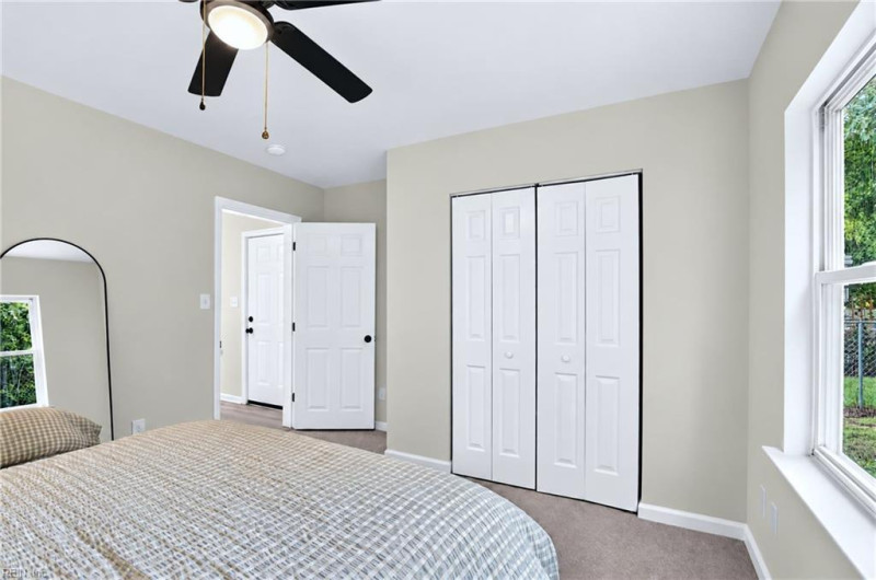 Photo 16 of 23 residential for sale in Newport News virginia