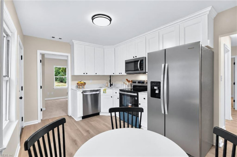 Photo 7 of 23 residential for sale in Newport News virginia