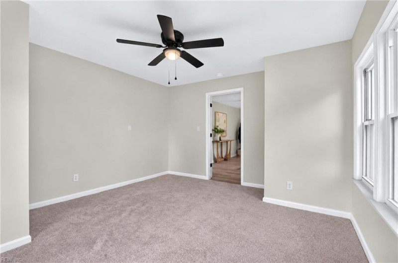 Photo 9 of 23 residential for sale in Newport News virginia