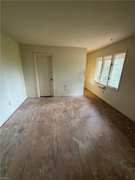 Photo 4 of 14 residential for sale in Portsmouth virginia Photo 4 of 14 residential for sale in Portsmouth virginia