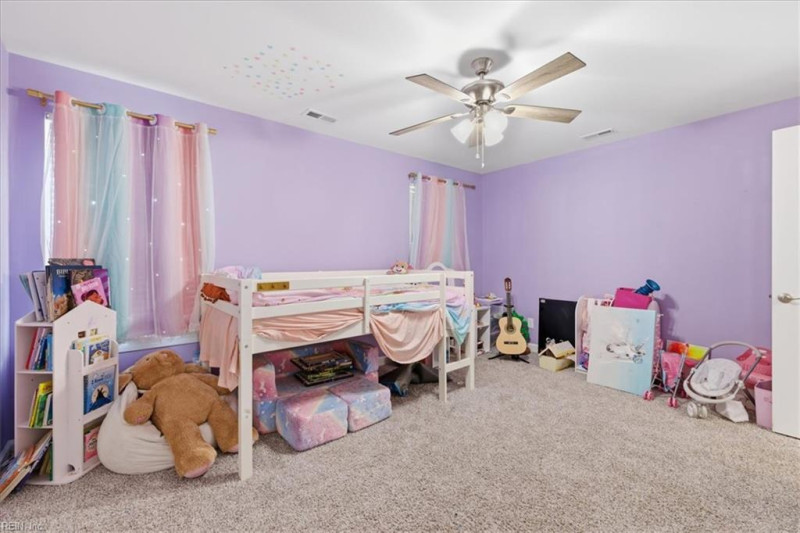Photo 33 of 38 residential for sale in Hampton virginia