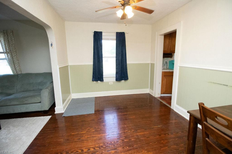 Photo 5 of 19 residential for sale in Norfolk virginia