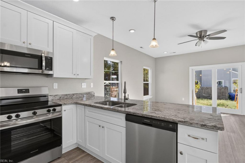 Photo 1 of 31 residential for sale in Portsmouth virginia Photo 1 of 31 residential for sale in Portsmouth virginia
