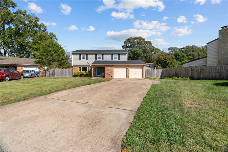 Photo 3 of 32 residential for sale in Virginia Beach virginia